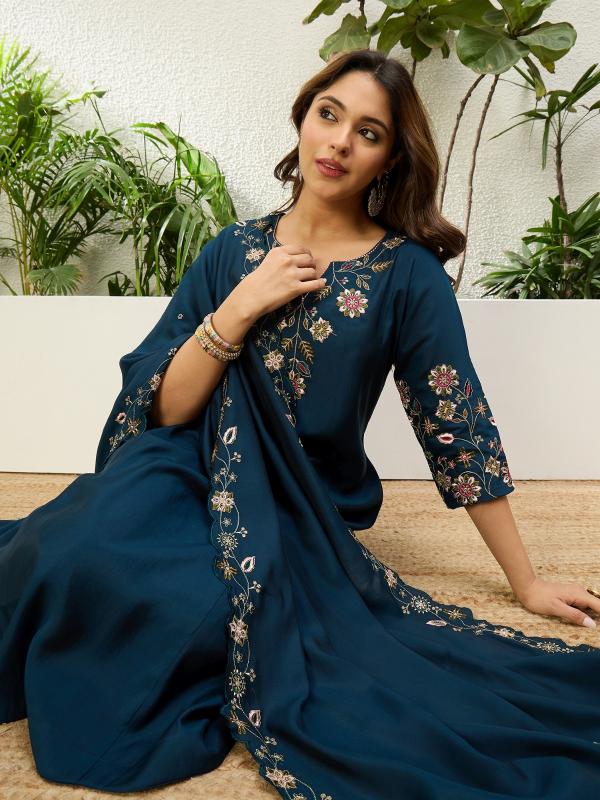 VP 9713 N Women's Nevy Blue Embroidered Yoke Design Kurta Pant Set